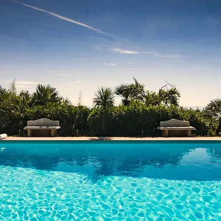 Capodarco Bed & Breakfast 3*