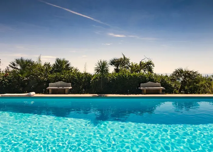 Capodarco Oda ve Kahvaltı 4*