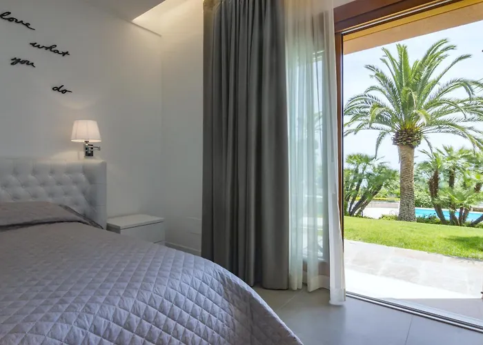 Capodarco Oda ve Kahvaltı 4*