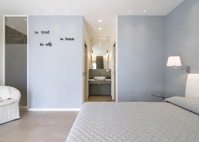 Oda ve Kahvaltı Capodarco Porto San Giorgio